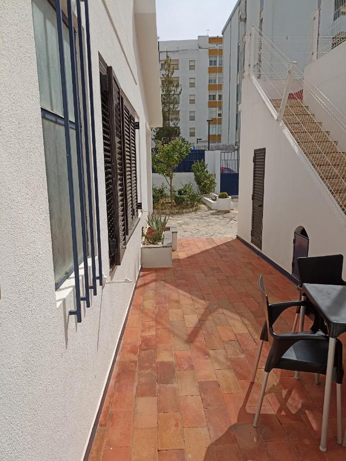 Hostel Vilarade Portimao Bagian luar foto