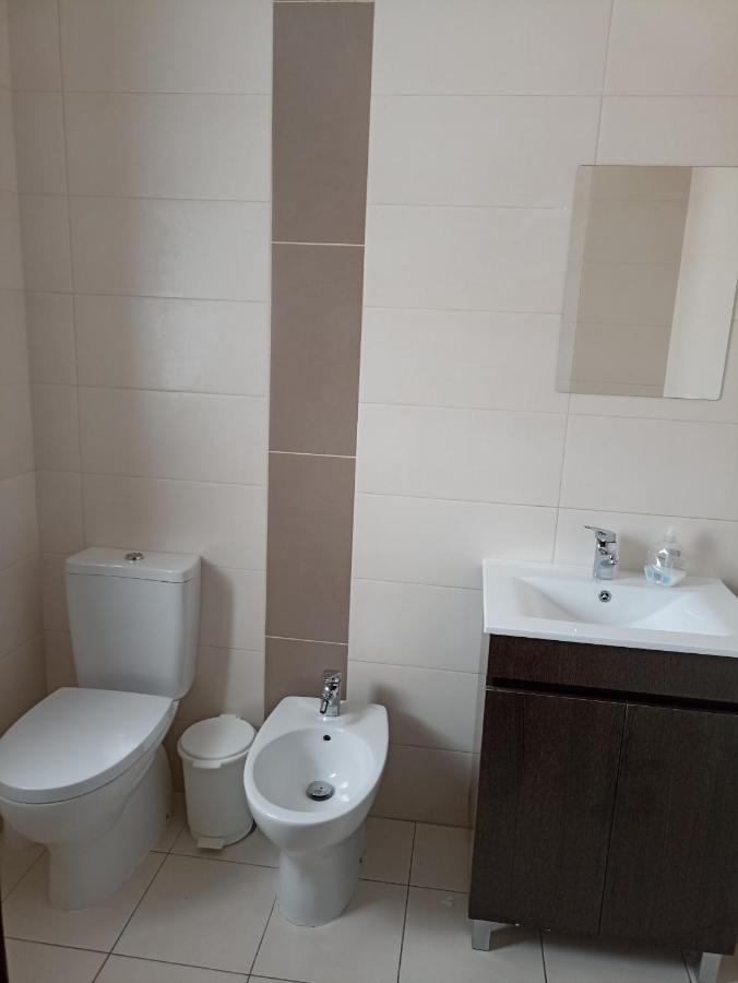 Hostel Vilarade Portimao Bagian luar foto