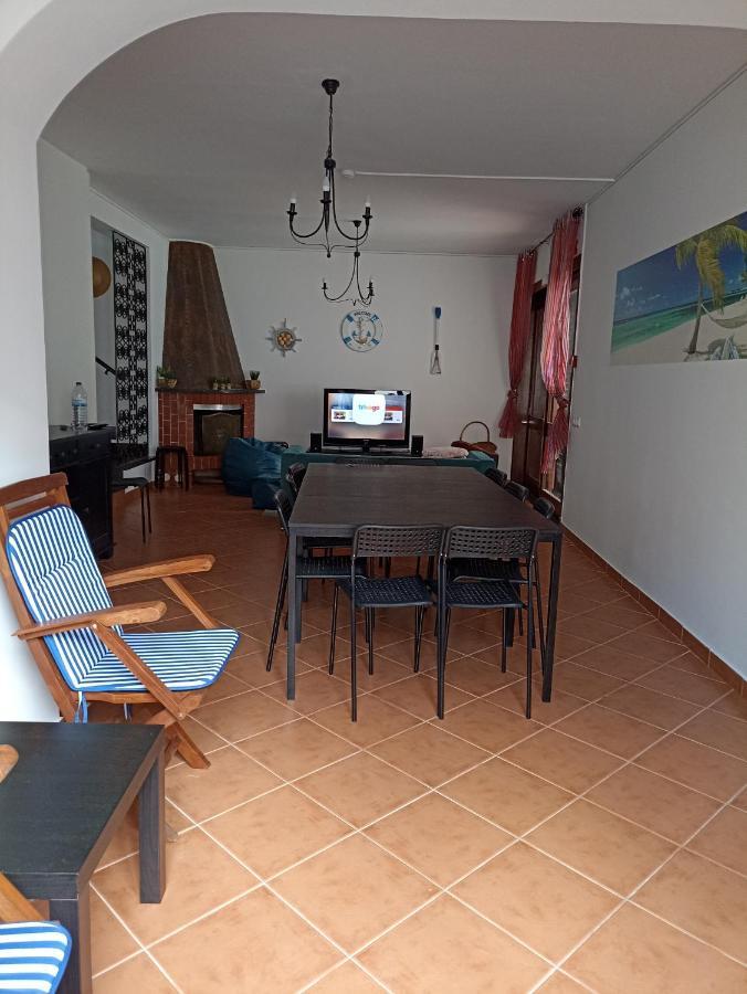 Hostel Vilarade Portimao Bagian luar foto